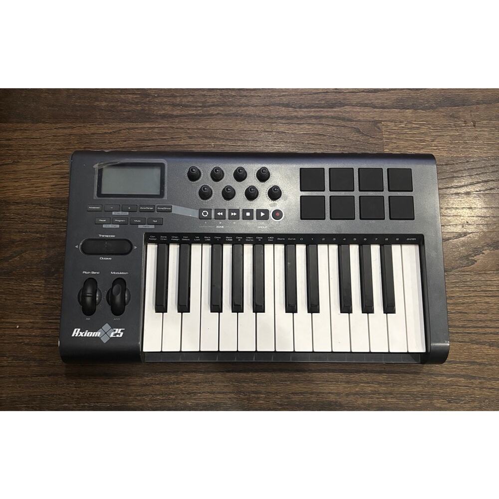 M-Audio Axiom 25 USB MIDI Controller – Compact